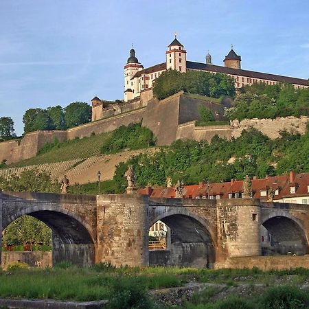 Ferienwohnung Am Wasserschloss 1-3 Ochsenfurt Esterno foto